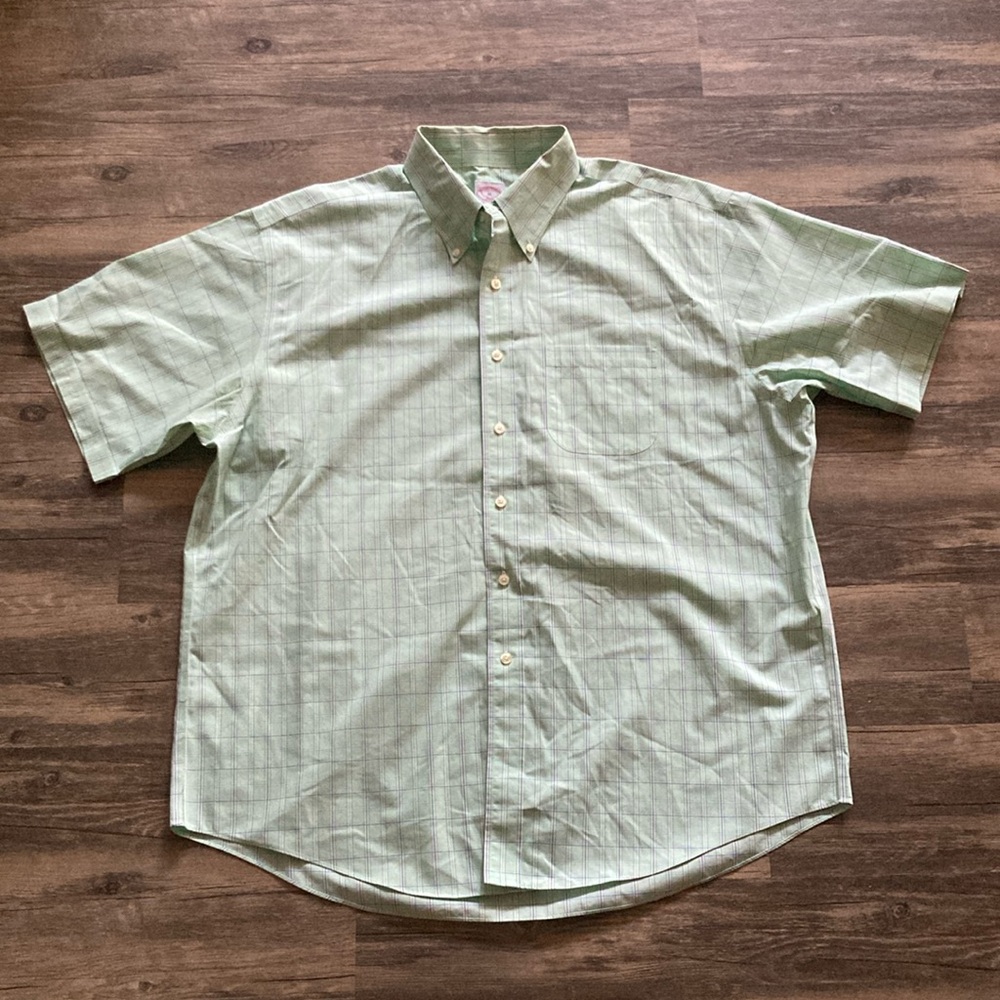 Brooks Brothers All Cotton Short Sleeve Button Down. Size XL